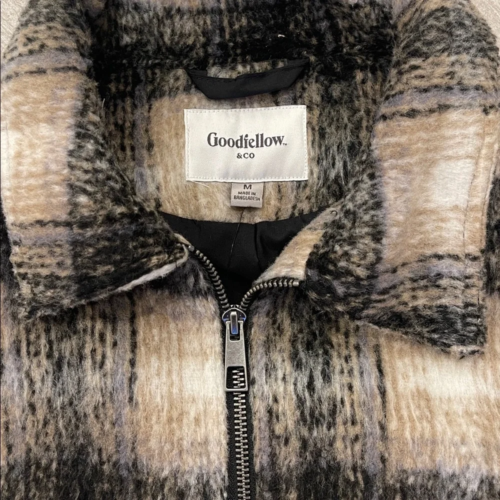 Goodfellow & Co Men’s Plaid Puffer Jacket - Black and Brown - Picture 2 of 5